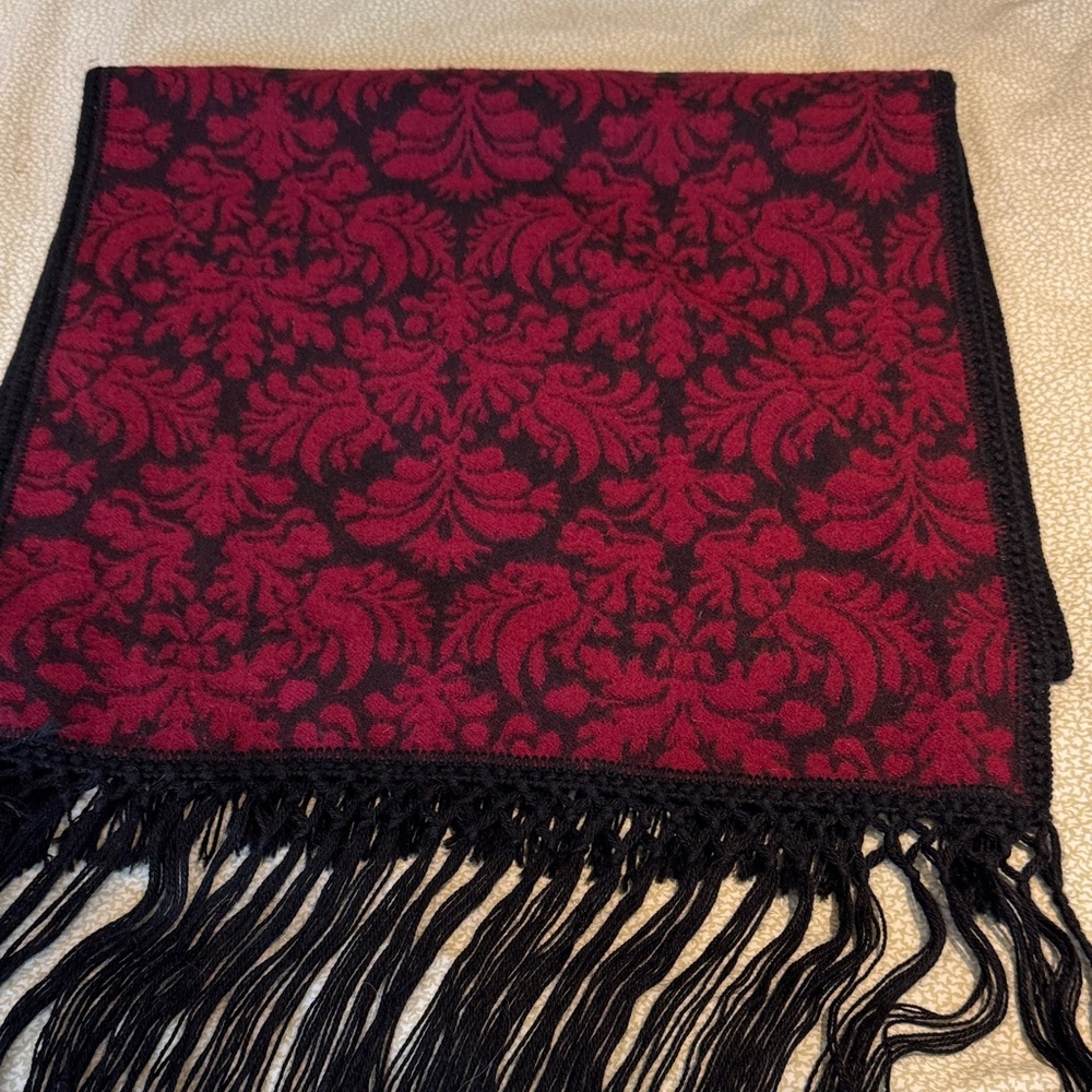 100 % Alpaca Red and Black Damask Fringe Scarf